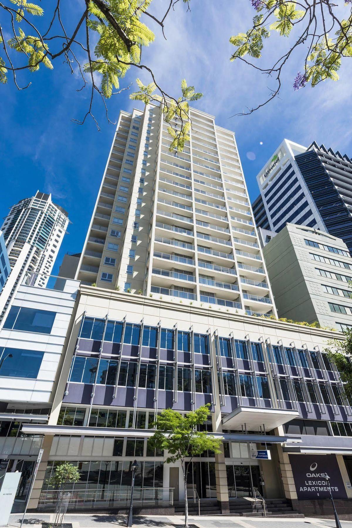 Oaks Brisbane Lexicon Suites Exterior photo